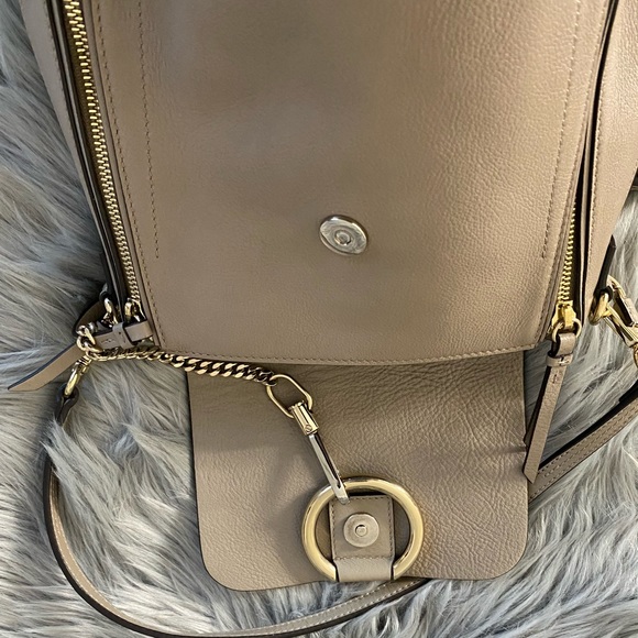 CHLOE Suede Calfskin Faye Backpack Motty Grey main image 8